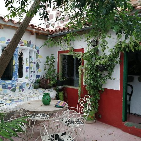 Ecoartejeda Cave House Konuk evi Dış mekan fotoğraf